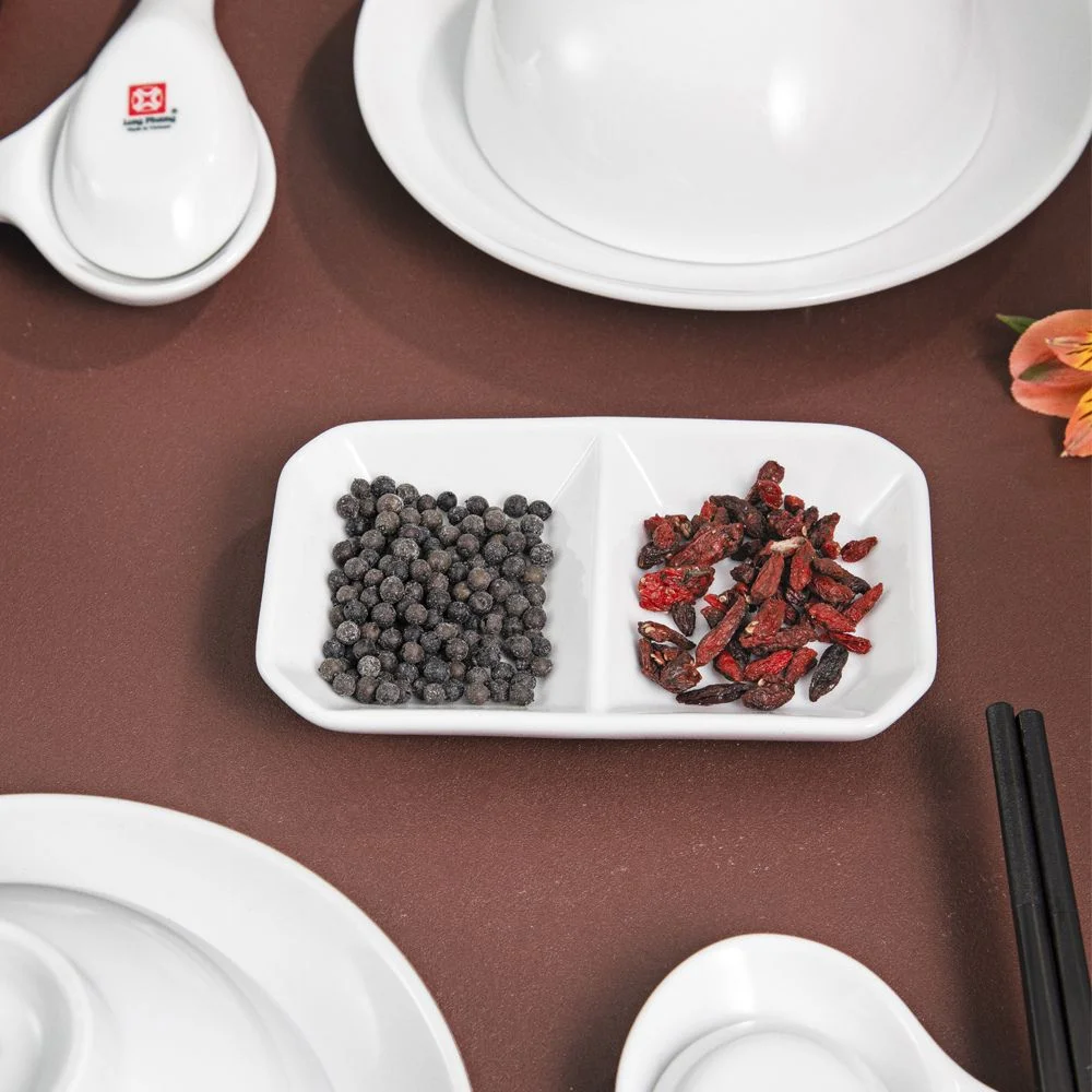 2-compartment-porcelain-sauce-dish-4 Divided condiment dish by Long Phuong