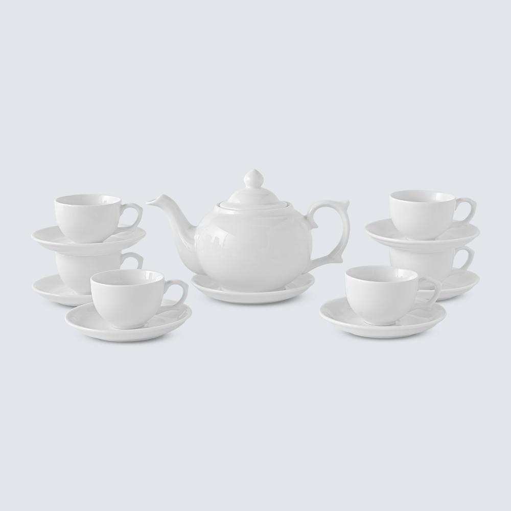 Round-Bellied Tea Set by Long Phuong