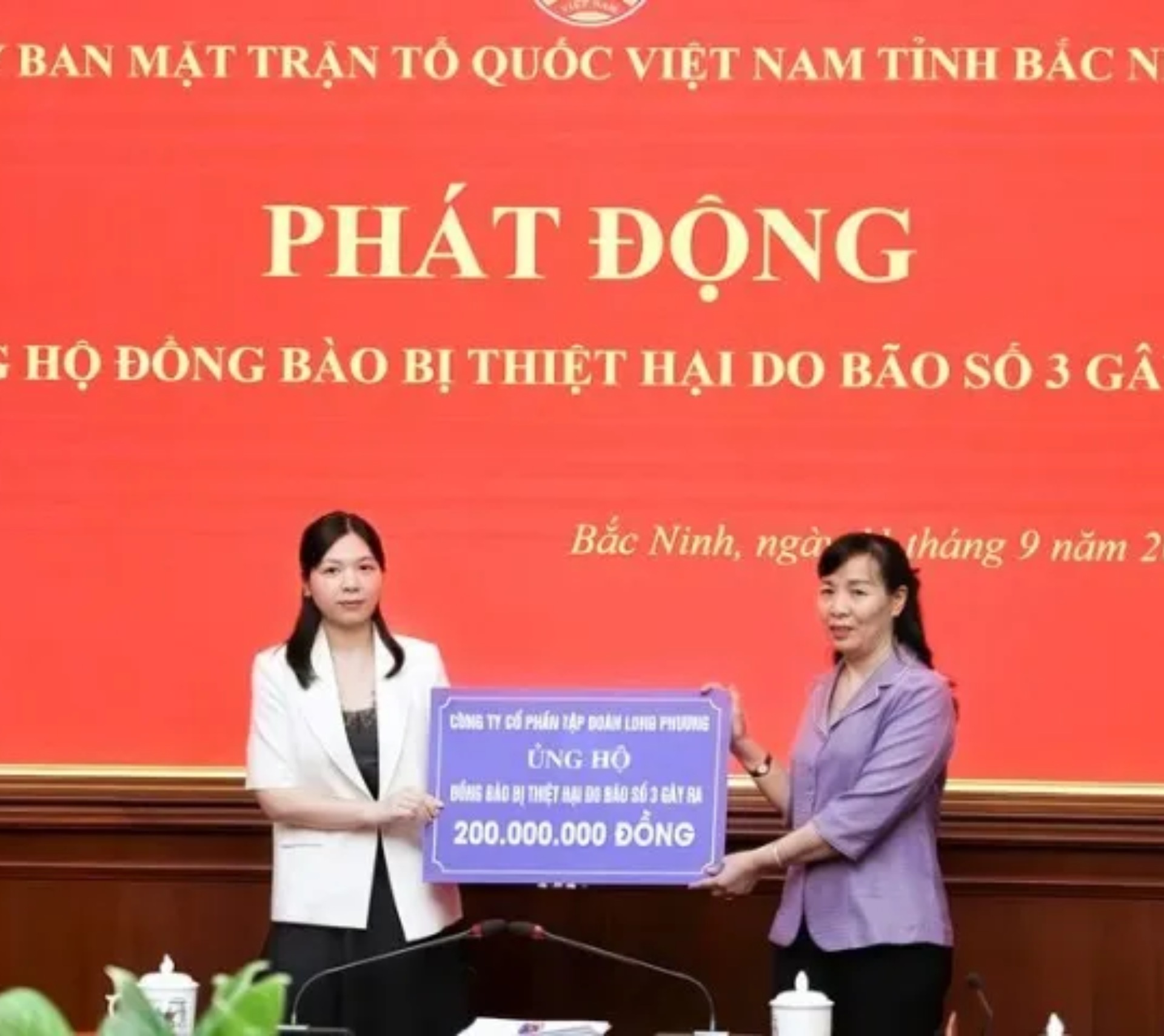 Long Phuong joins hands to support people affected by storm Yagi